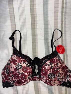 Marilyn Monroe Floral Push-Up Bra with Black Lace Trim - Burgundy Pink